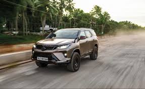 Toyota Fortuner 2.8L Diesel 4x4 AT